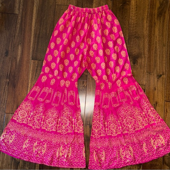 intage custom made Cotton fuchsia on gold medallion print traditional pj pants. - Picture 5 of 7